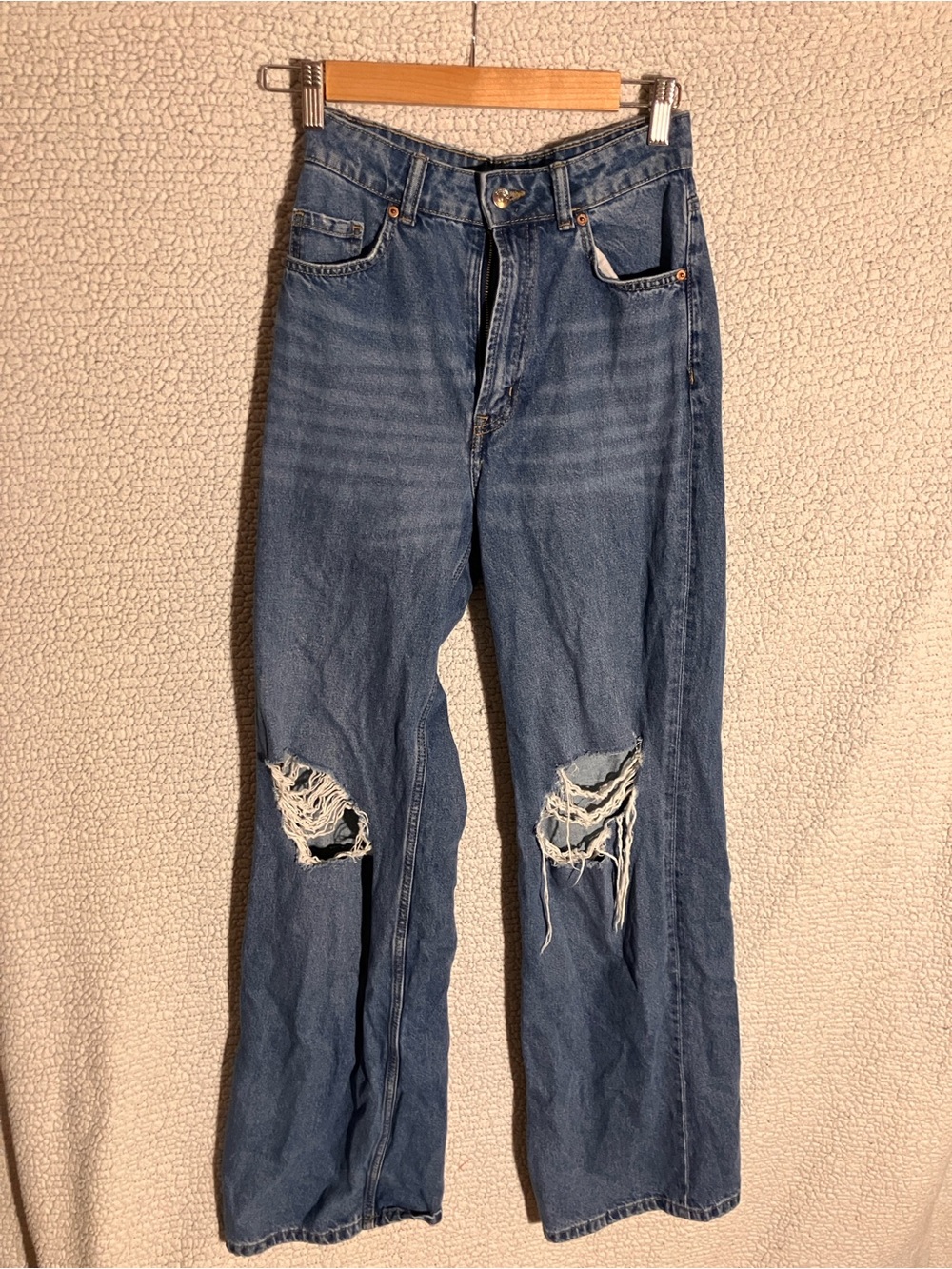 H&M Men's Relaxed Blue Distressed Jeans
